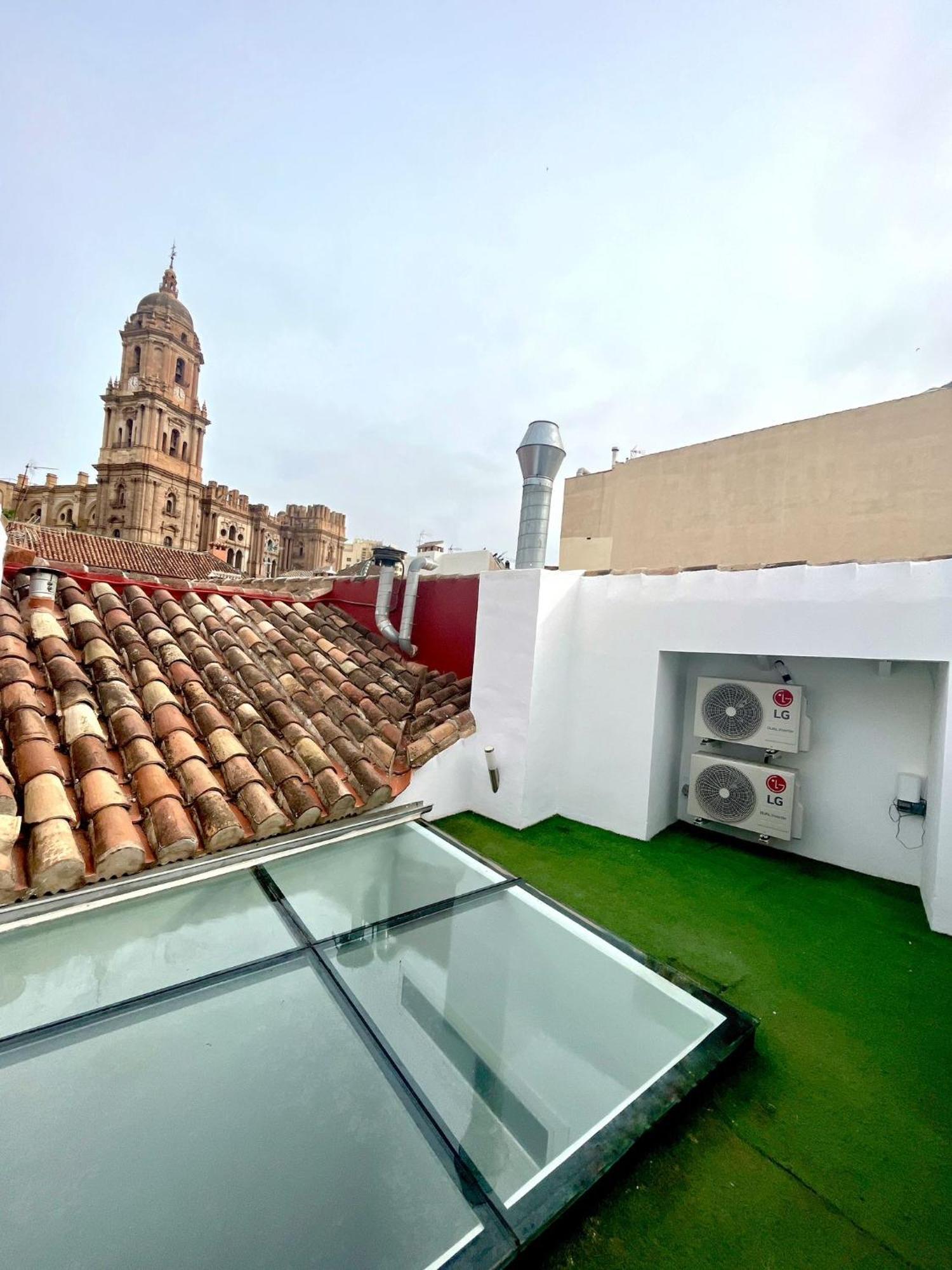 Luxury Apartments Chinitas 11 マラガ エクステリア 写真